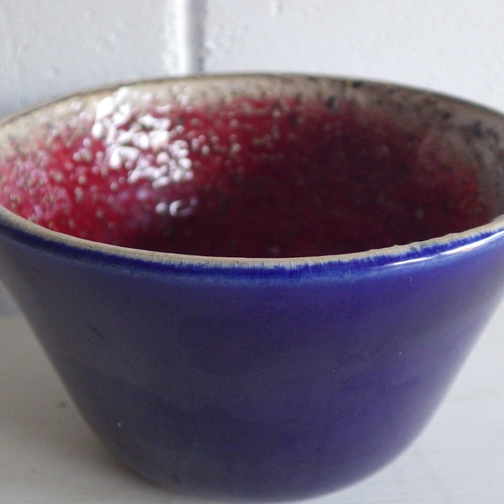 Small Upsala Ekeby LE Pottery Ceramic Bowl Sweden